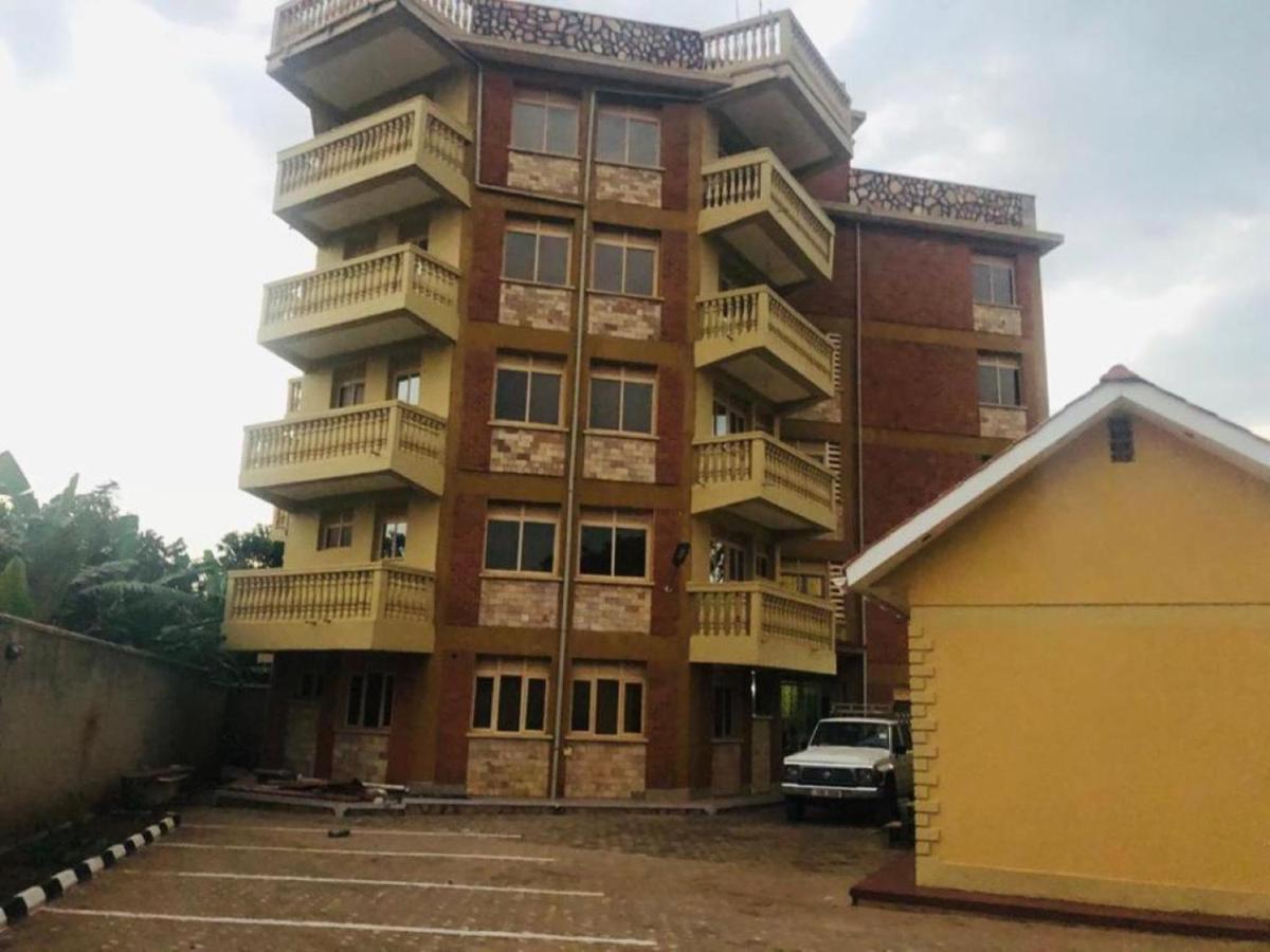 Jusvero Motel Jinja Exterior photo